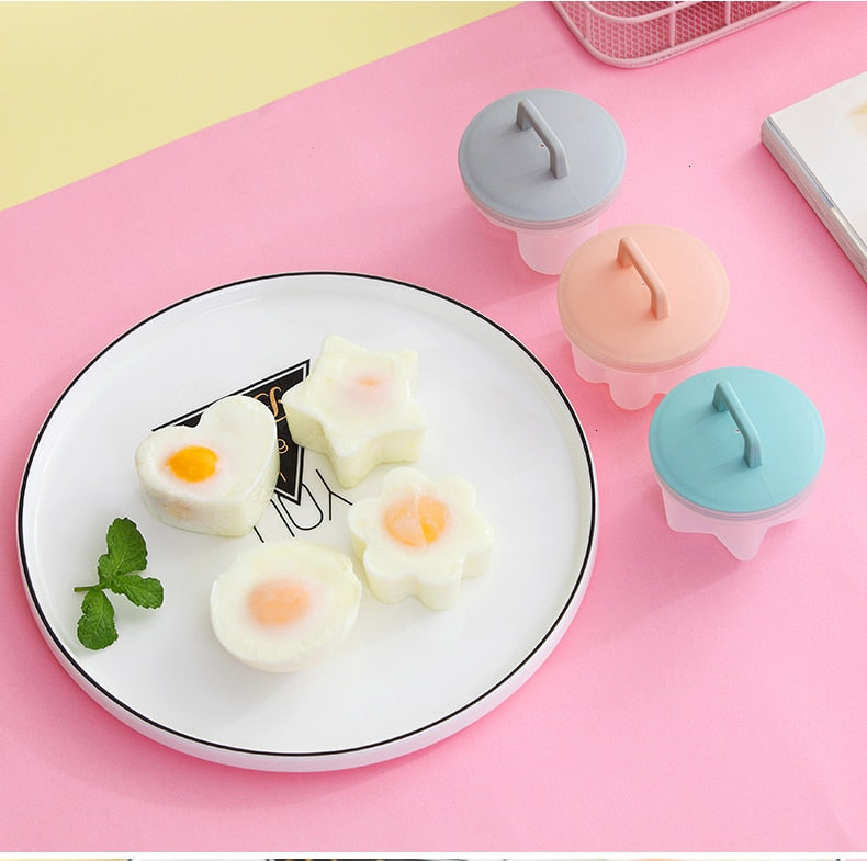 WORTHBUY 4 Pcs/Set Cute Egg Boiler Plastic Egg Poacher Set Kitchen Egg Cooker Tools Egg Mold Form With Lid Brush Pancake Maker - Cookinero